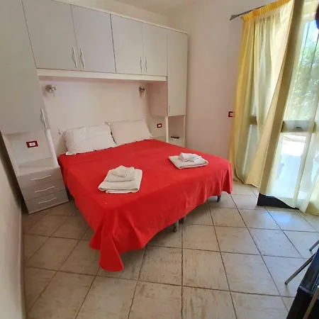 Petite Maison Πανσιόν